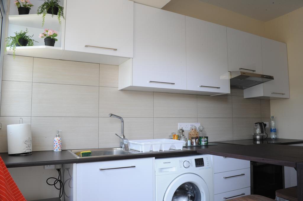 The Central Suites Nicosia Phòng bức ảnh