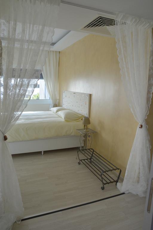 The Central Suites Nicosia Ngoại thất bức ảnh