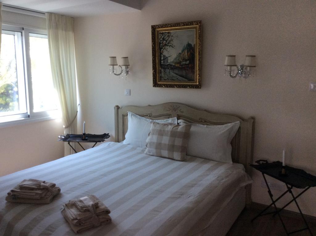 The Central Suites Nicosia Ngoại thất bức ảnh