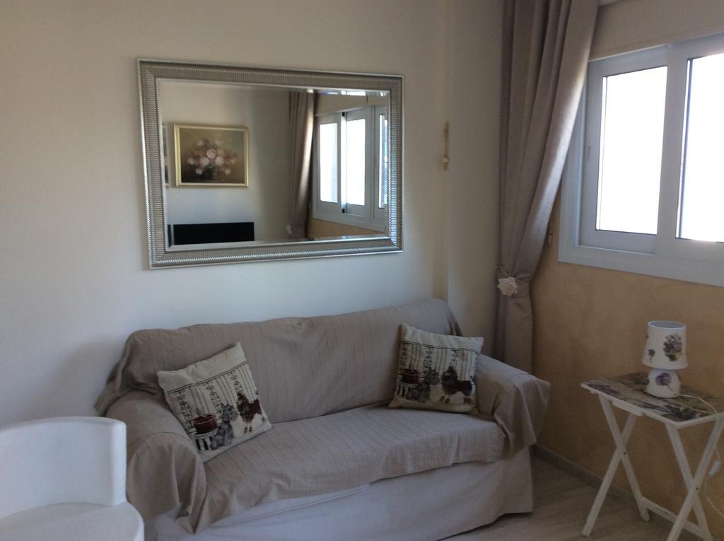 The Central Suites Nicosia Ngoại thất bức ảnh